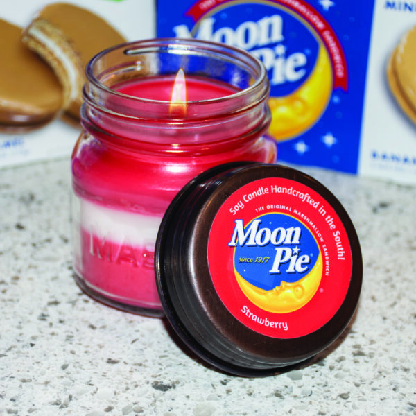 Moonpie Candles - Strawberry